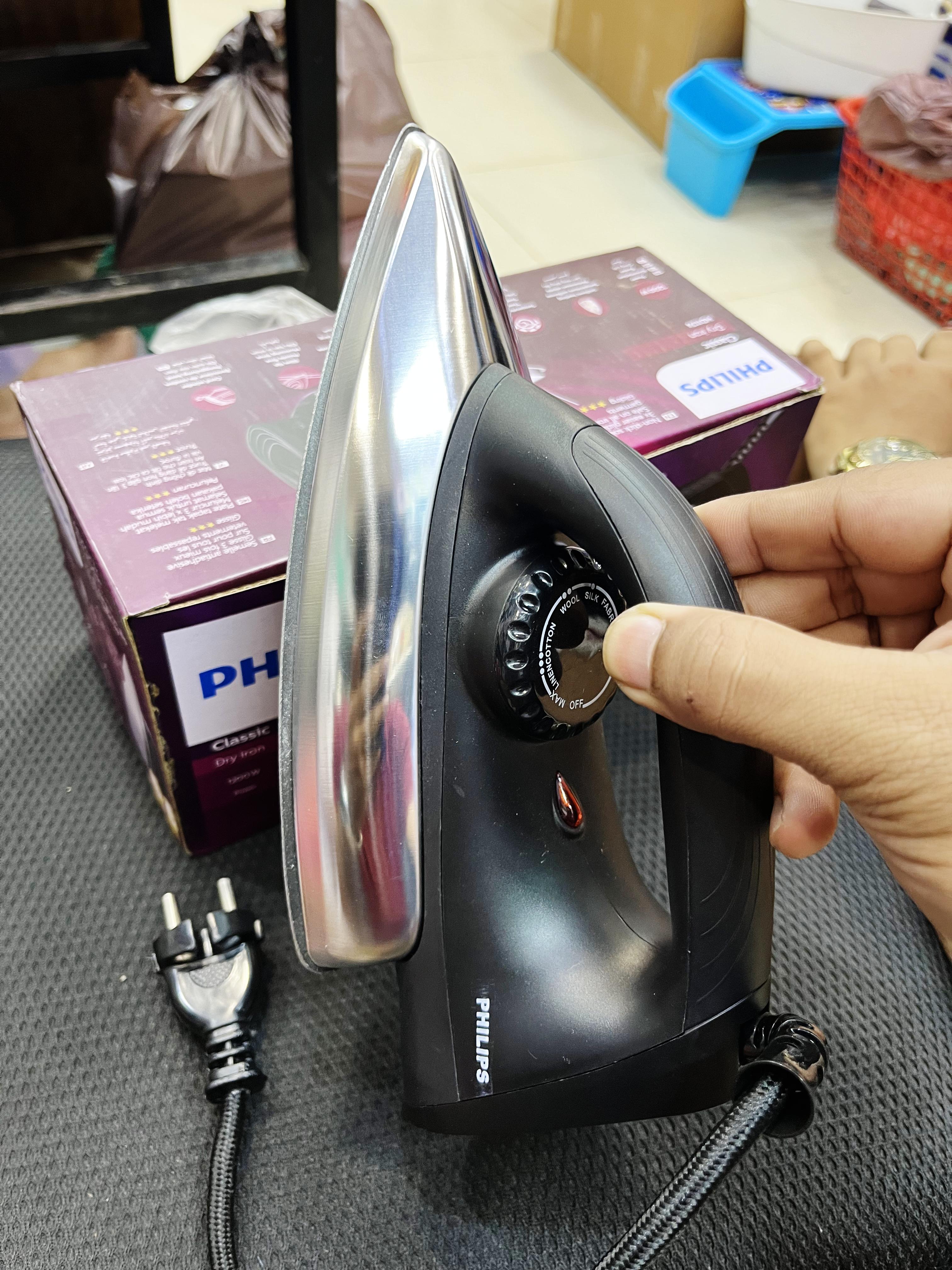 Non-Stick Soleplate 1200W Phillips Iron (Lightweighted) (Premium Quality)